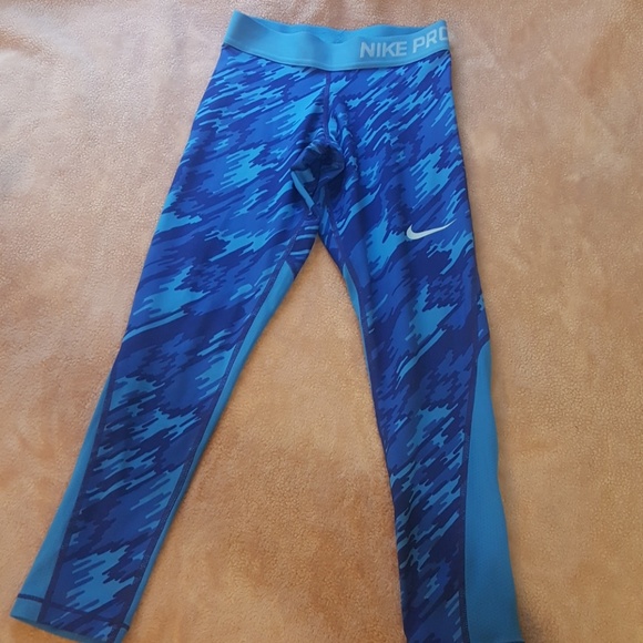 Nike Other - Nike pro girls workout pants